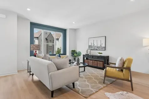 344 East Village Lane Nashville TN 37216