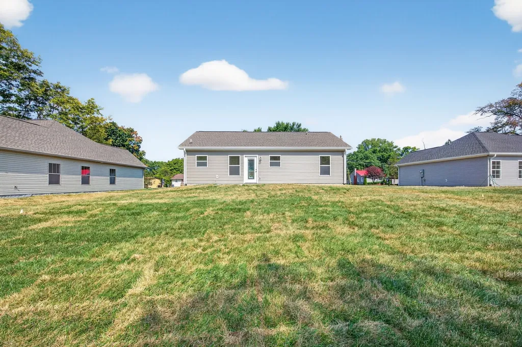 1022 West College Lot 2 Greenbrier TN 37073