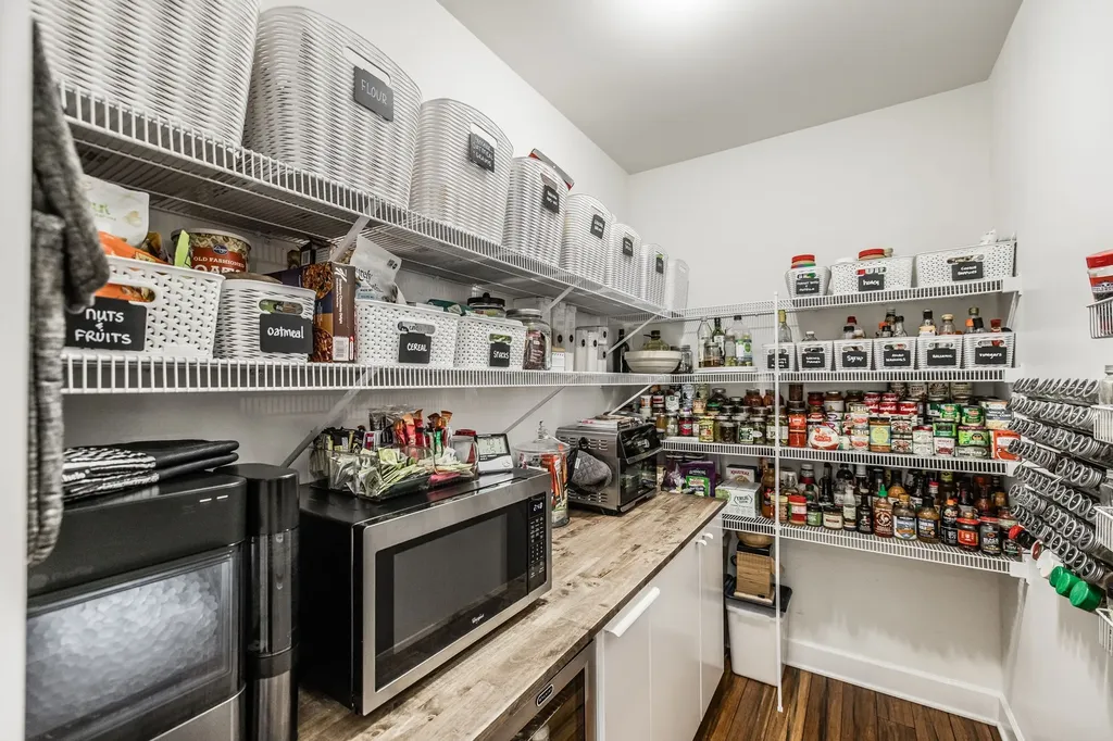 1954 Lake Road Greenbrier TN 37073