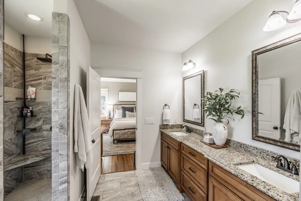 1954 Lake Road Greenbrier TN 37073