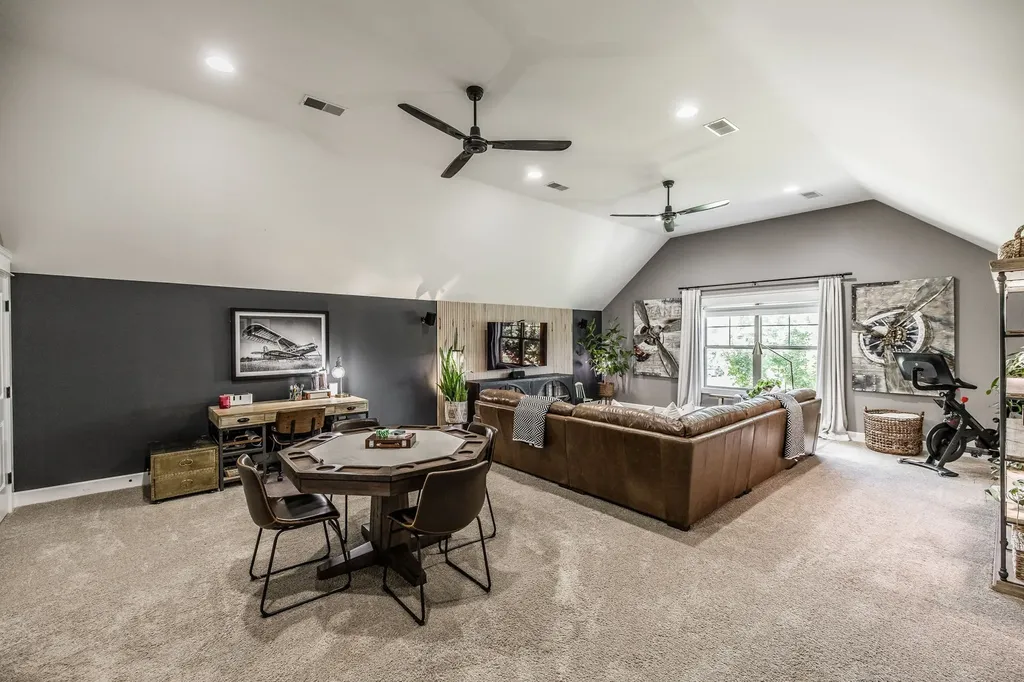 1954 Lake Road Greenbrier TN 37073