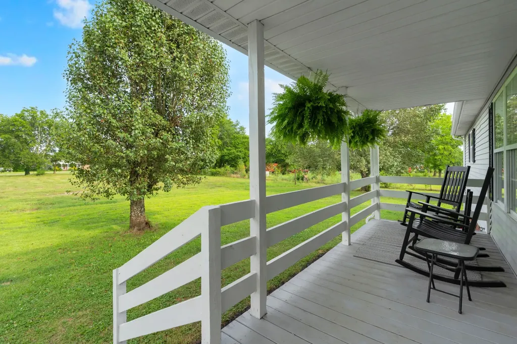1936 Word Road Lewisburg TN 37091