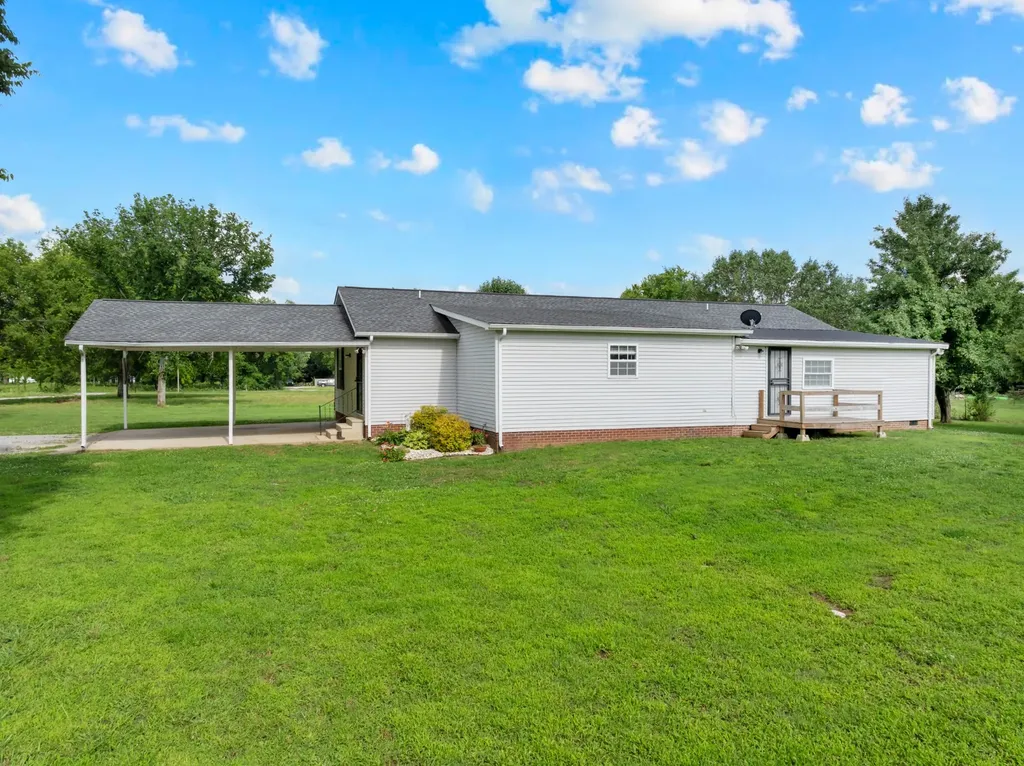 1936 Word Road Lewisburg TN 37091