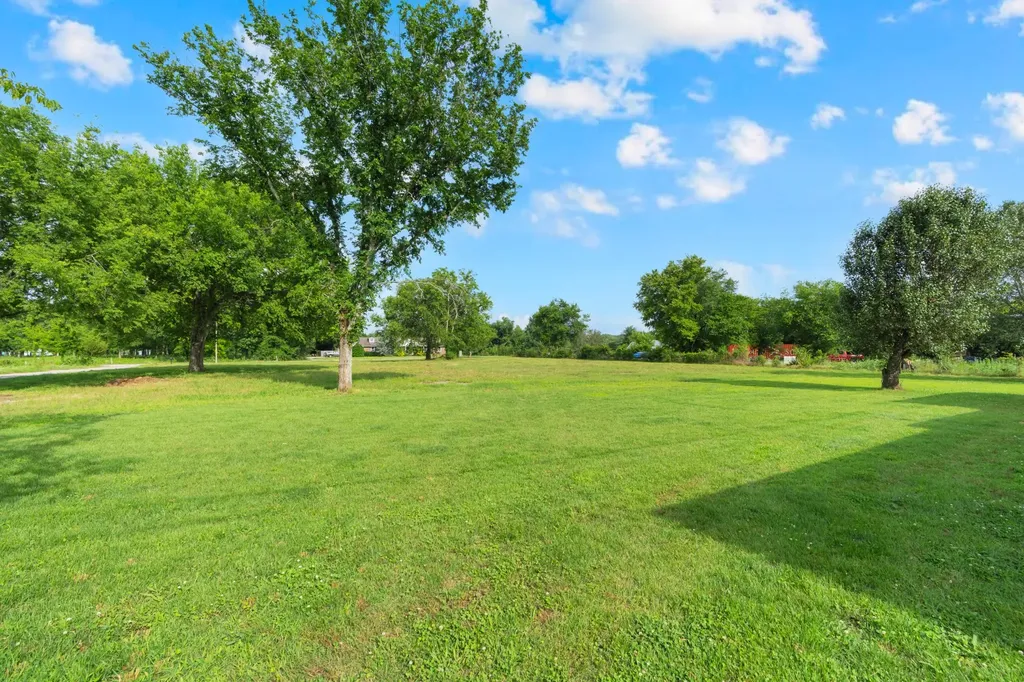 1936 Word Road Lewisburg TN 37091