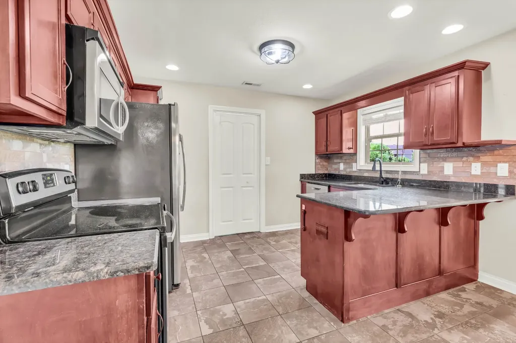 1776 Autumnwood Boulevard Clarksville TN 37042