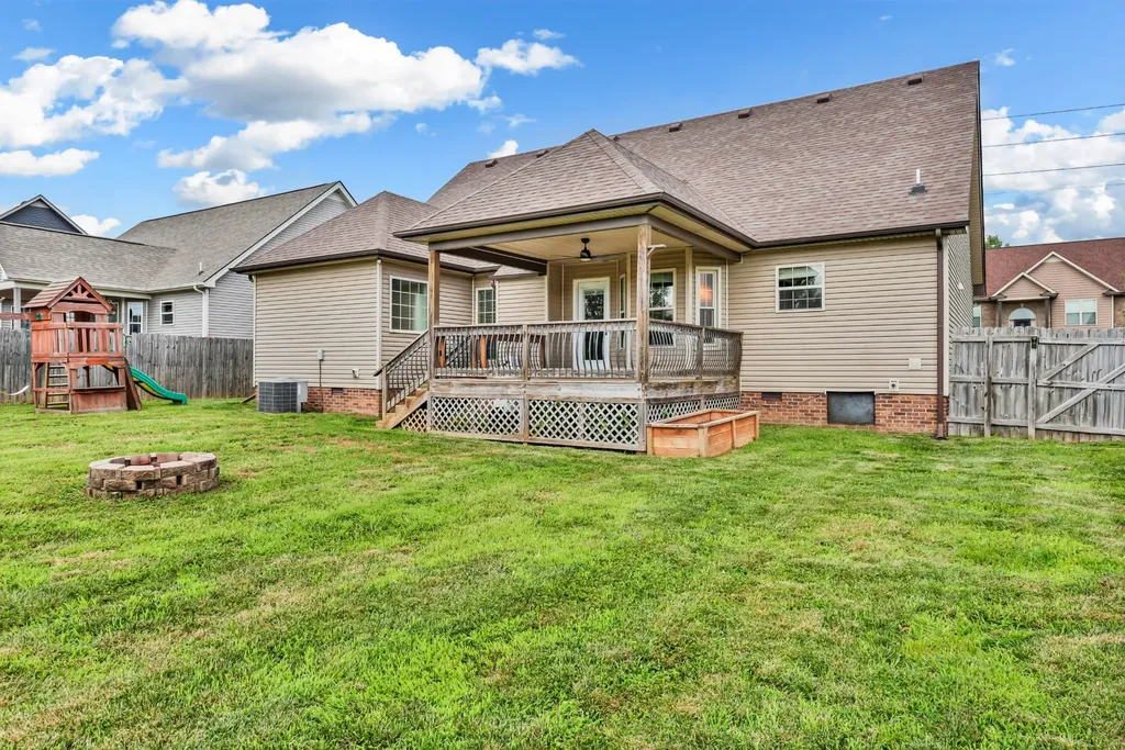 1776 Autumnwood Boulevard Clarksville TN 37042