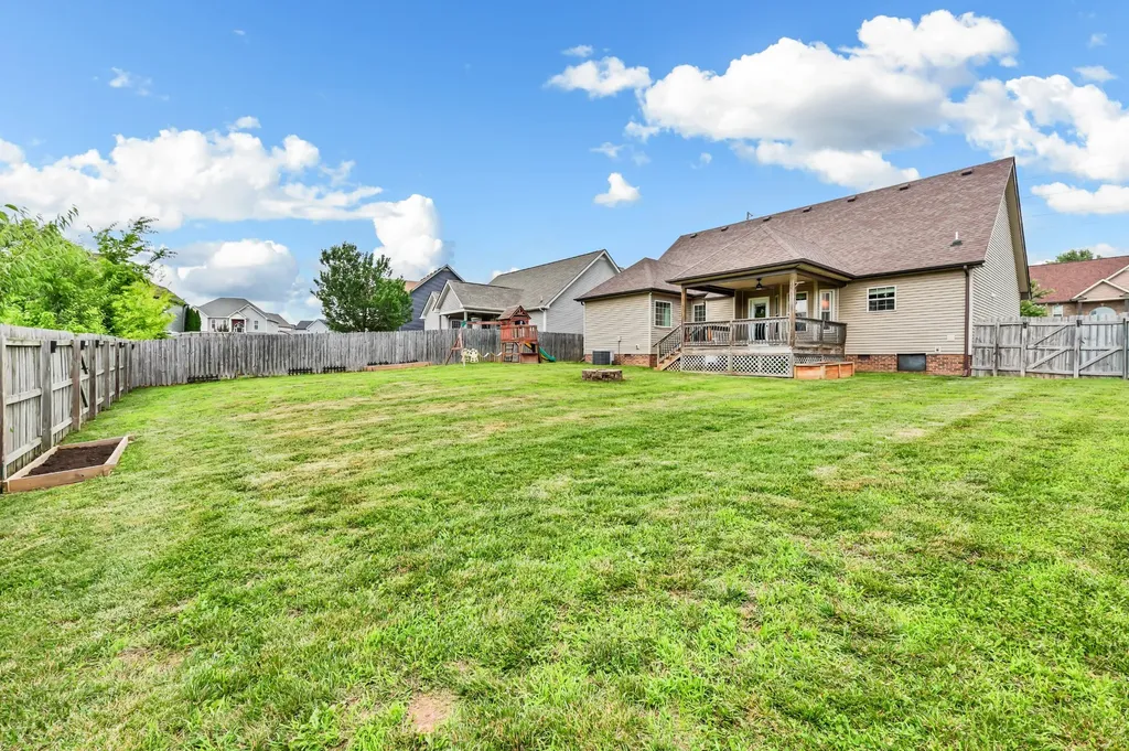 1776 Autumnwood Boulevard Clarksville TN 37042