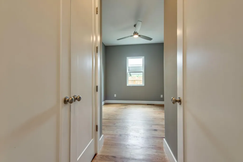 1016B 13th Ave, S Nashville TN 37212