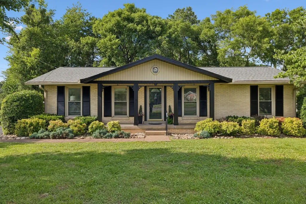 810 Northfield Blvd, W Murfreesboro TN 37129