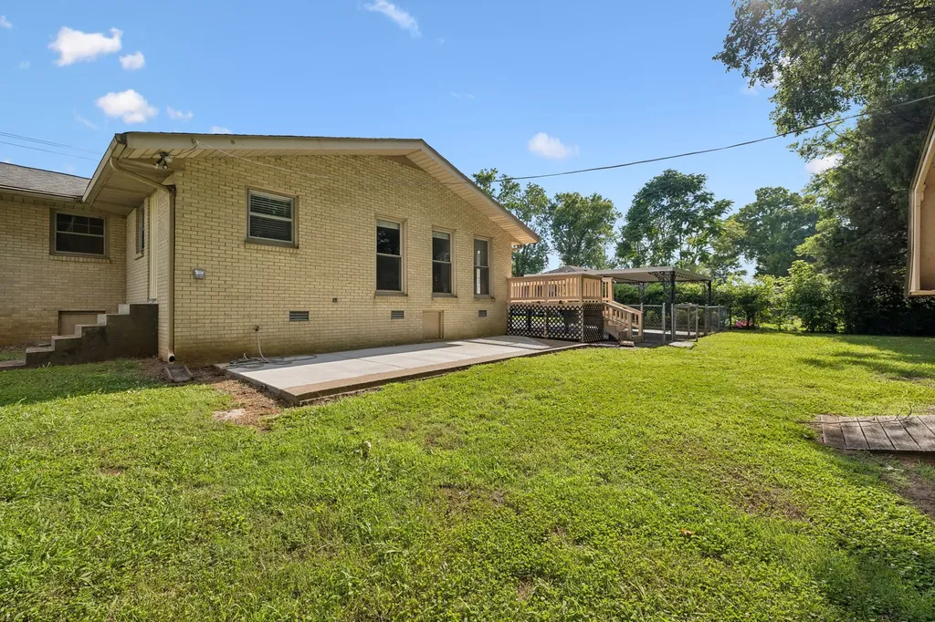 810 Northfield Blvd, W Murfreesboro TN 37129