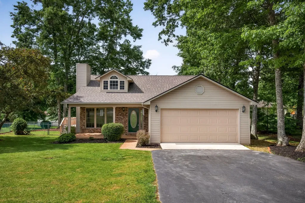 5010 Cheyenne Drive Crossville TN 38572