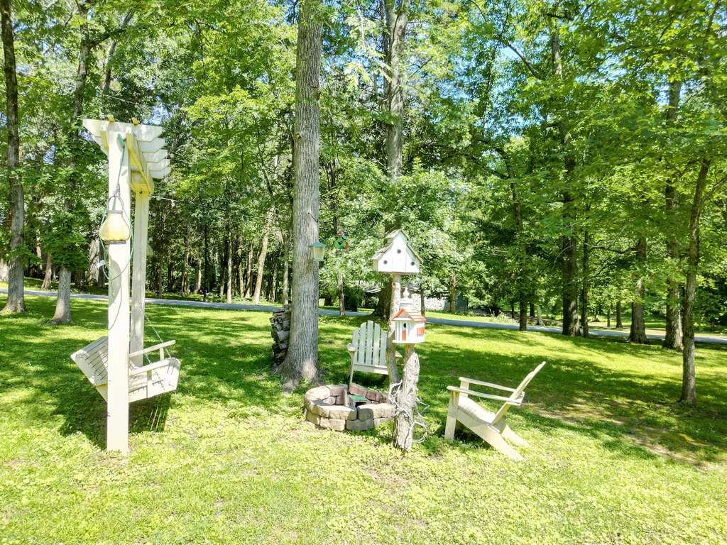 2403 Hidden Lake Circle Columbia TN 38401