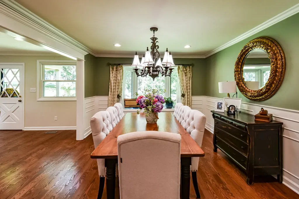 2403 Hidden Lake Circle Columbia TN 38401