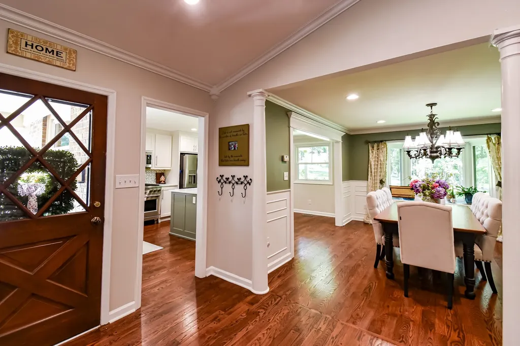2403 Hidden Lake Circle Columbia TN 38401