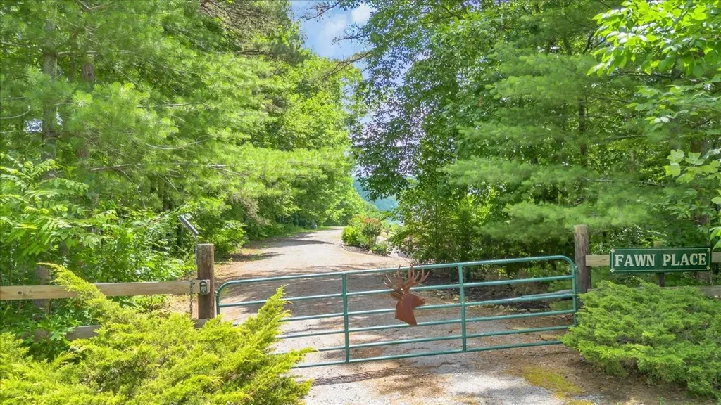 160 Fawn Place Smithville TN 37166