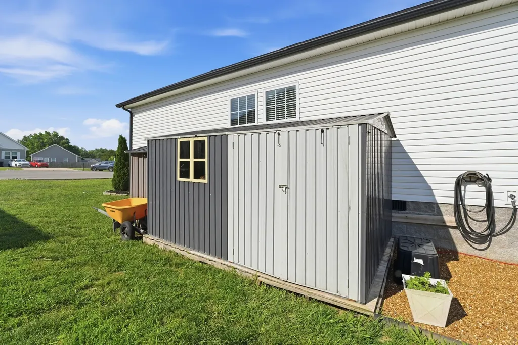 160 Foutch Court Smithville TN 37166