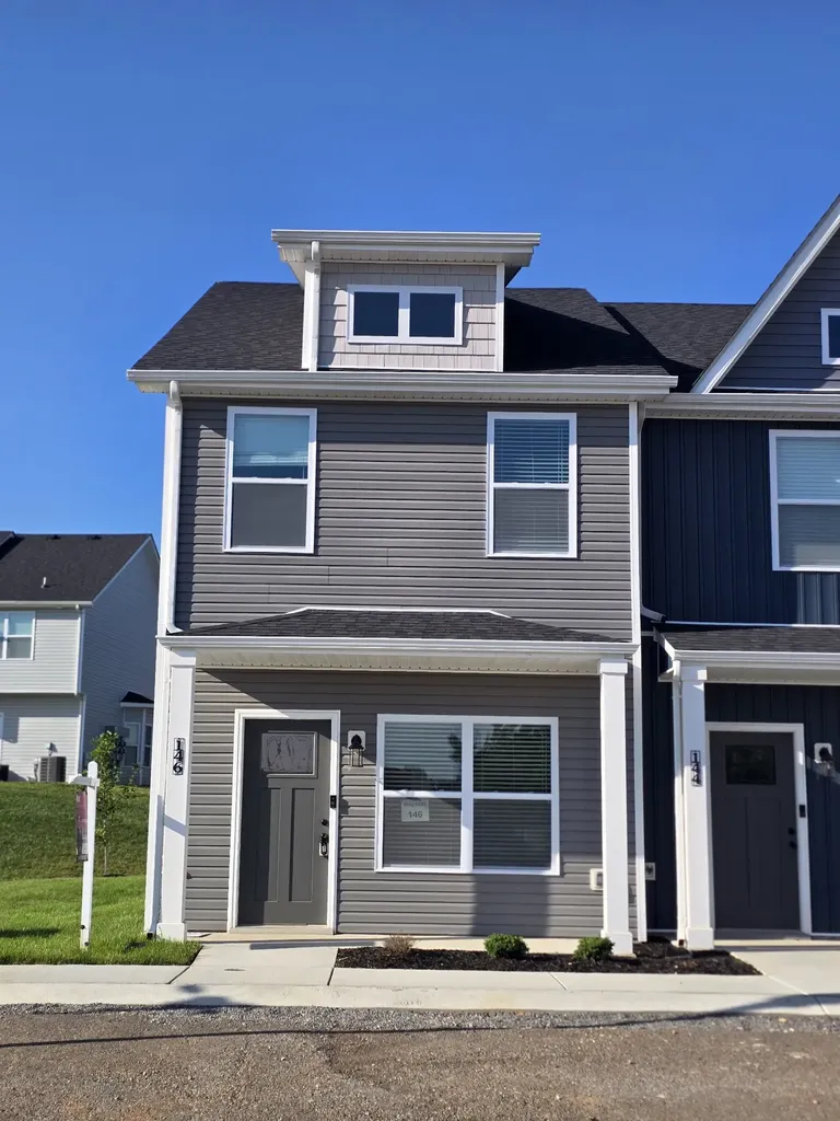 146 Front Ridge Circle Clarksville TN 37040