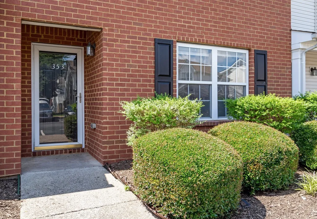 353 Shoshone Place Murfreesboro TN 37128