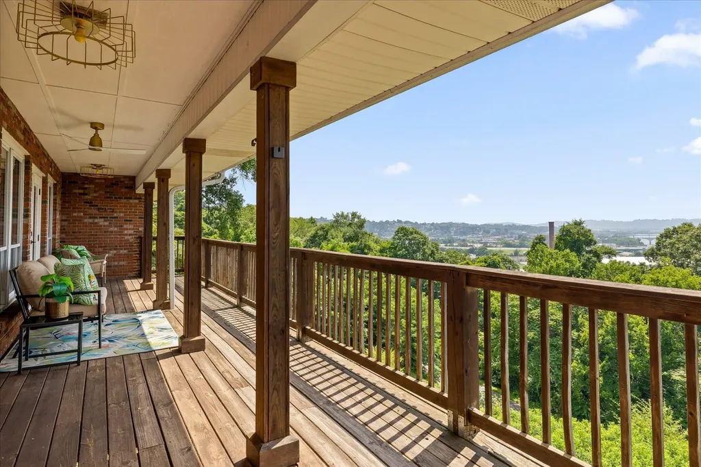 302 Walsh Road Chattanooga TN 37405