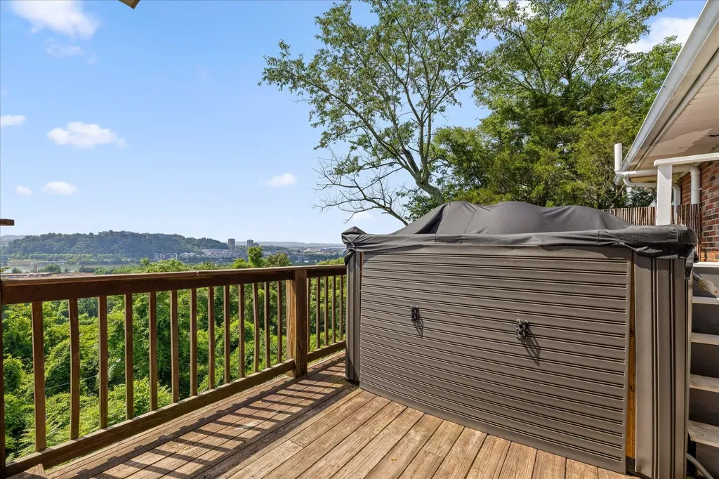 302 Walsh Road Chattanooga TN 37405