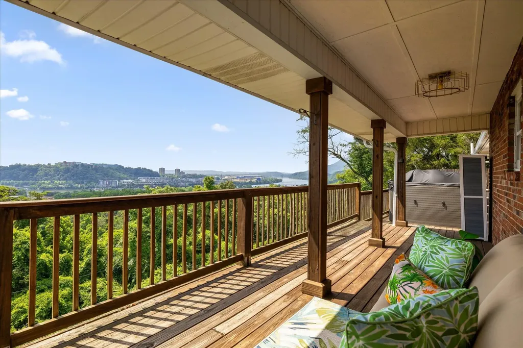 302 Walsh Road Chattanooga TN 37405