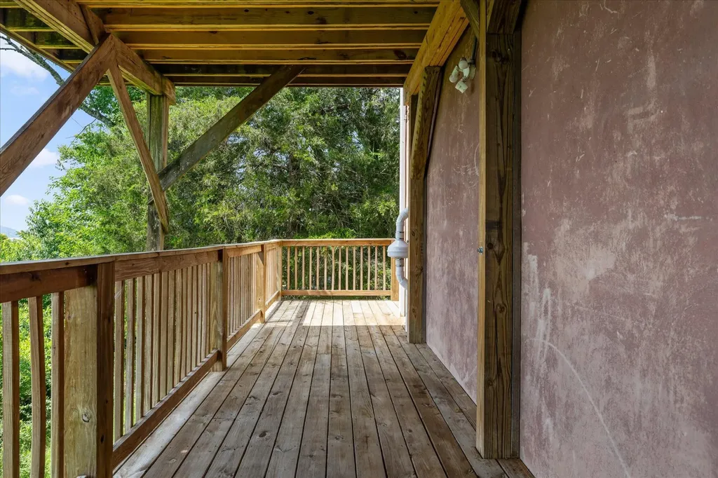 302 Walsh Road Chattanooga TN 37405