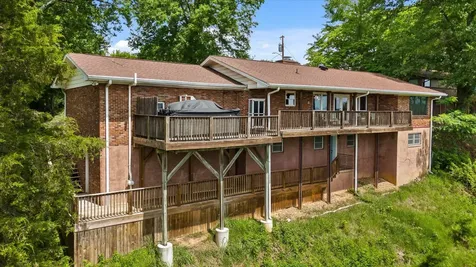 302 Walsh Road Chattanooga TN 37405