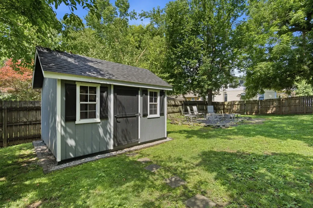 801 N 12th Street Nashville TN 37206