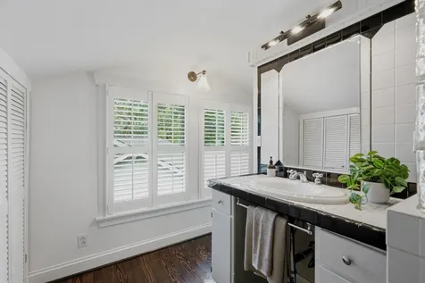 801 N 12th Street Nashville TN 37206