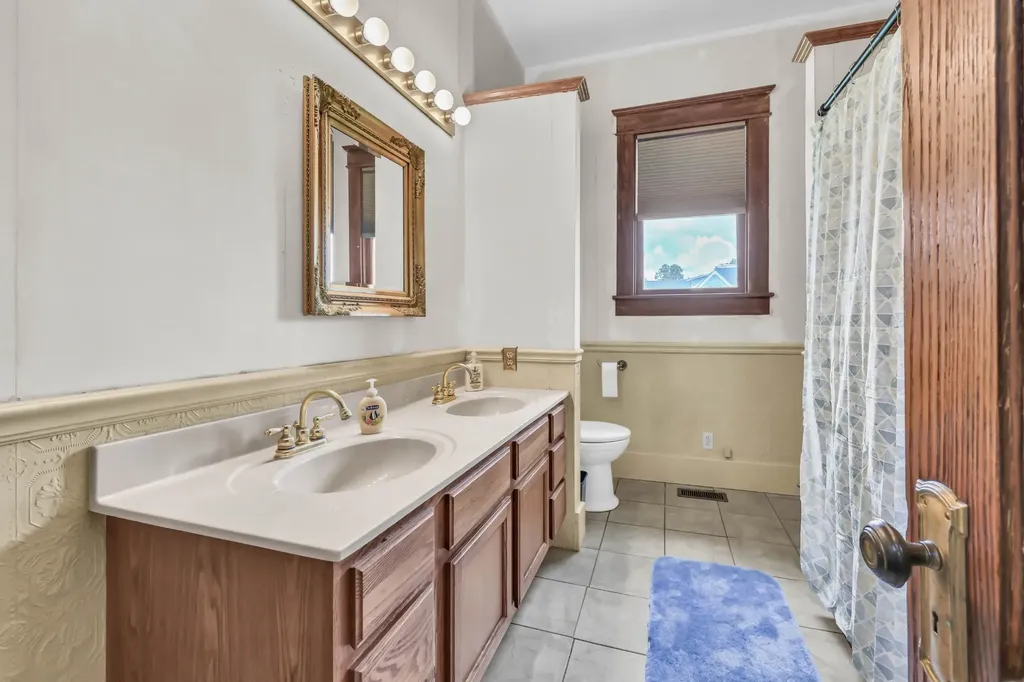 407 E Nashville Street Pembroke KY 42266