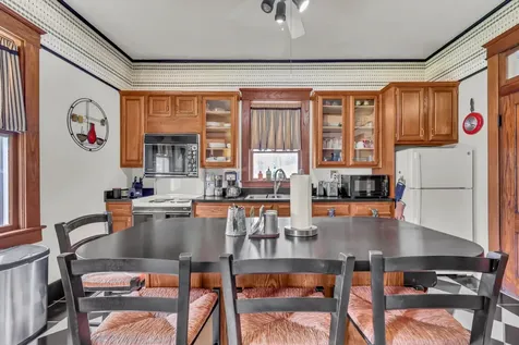 407 E Nashville Street Pembroke KY 42266