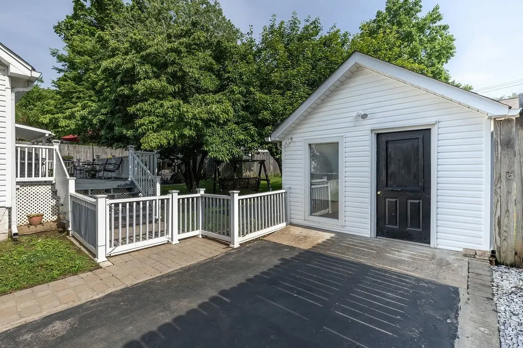 411 5th Avenue Columbia TN 38401
