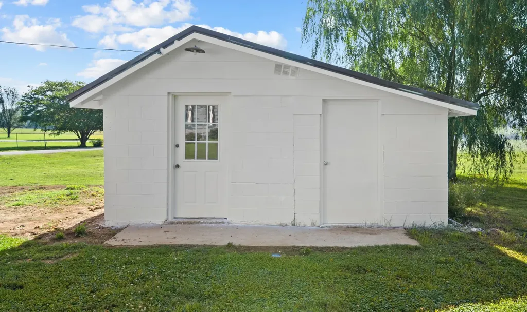 6606 Old Tullahoma Road Winchester TN 37398