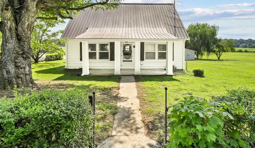 6606 Old Tullahoma Road Winchester TN 37398