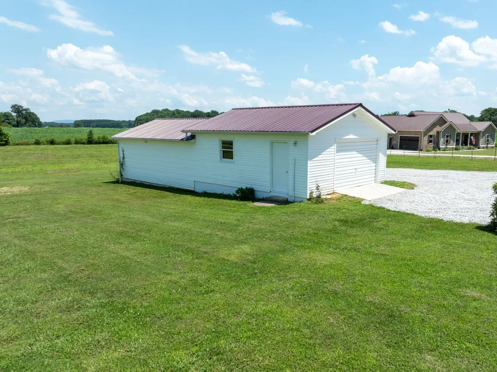 6606 Old Tullahoma Road Winchester TN 37398