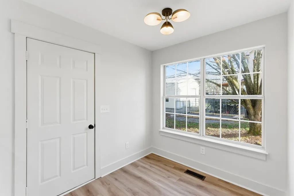 701 Rocky Ridge Circle La Vergne TN 37086