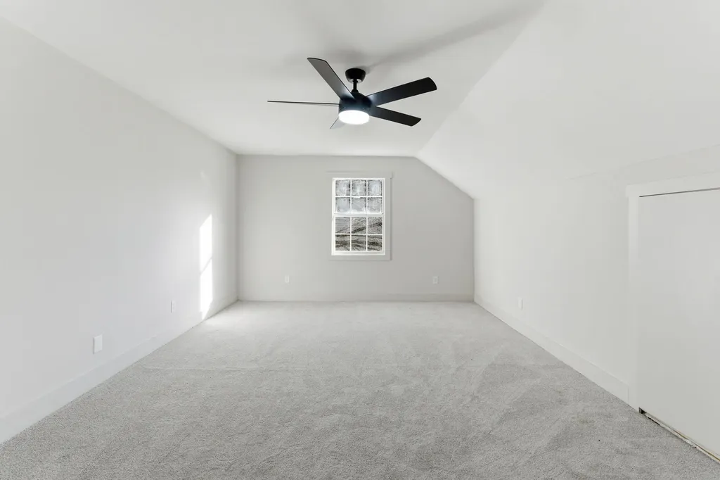 701 Rocky Ridge Circle La Vergne TN 37086