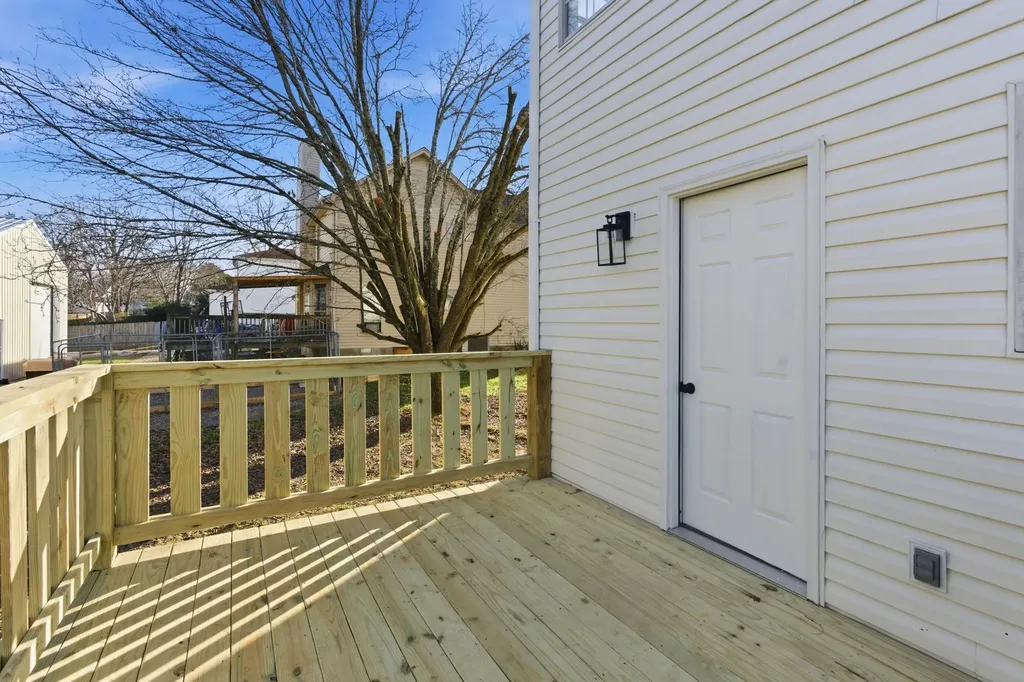 701 Rocky Ridge Circle La Vergne TN 37086