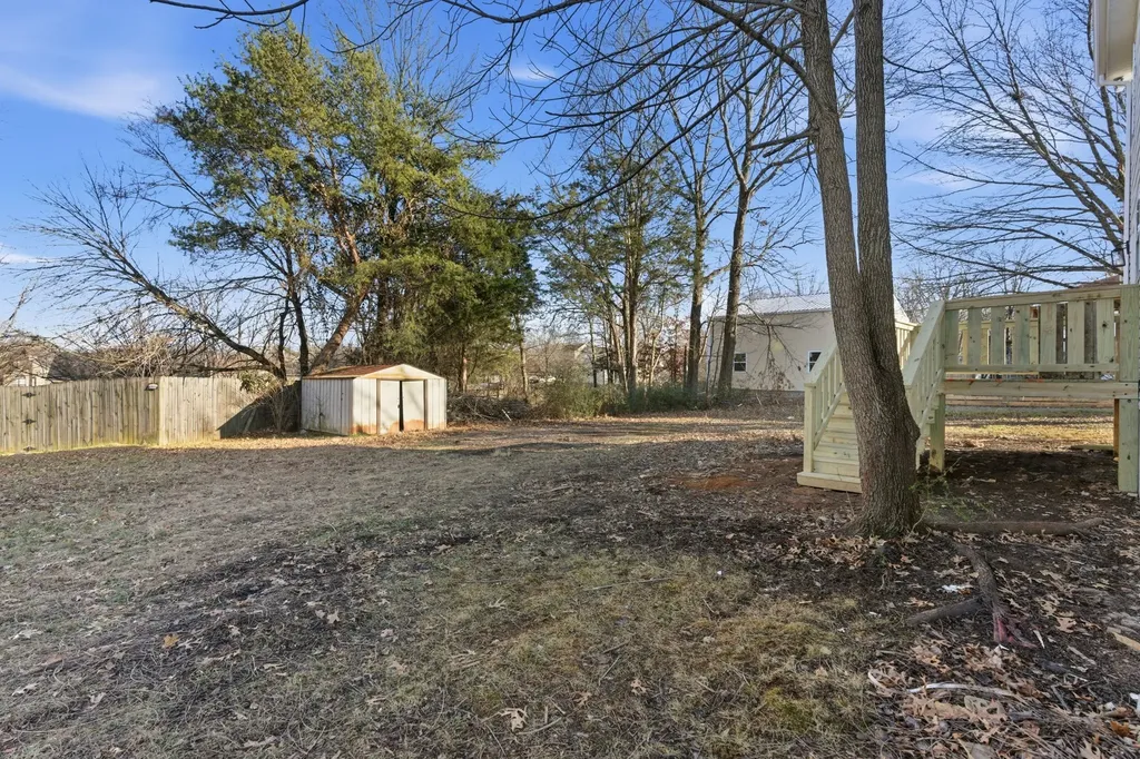 701 Rocky Ridge Circle La Vergne TN 37086