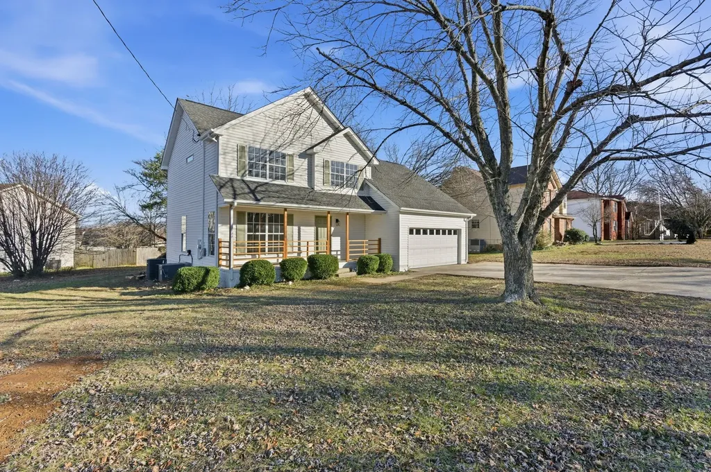 701 Rocky Ridge Circle La Vergne TN 37086