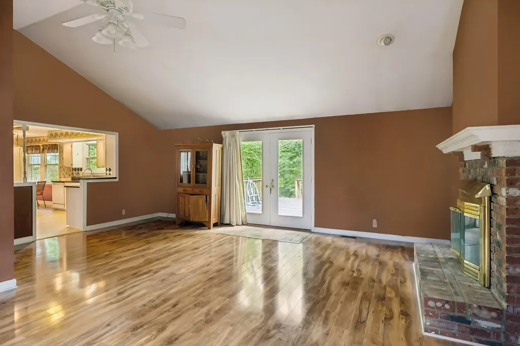 902 W Cynthia Trail Goodlettsville TN 37072