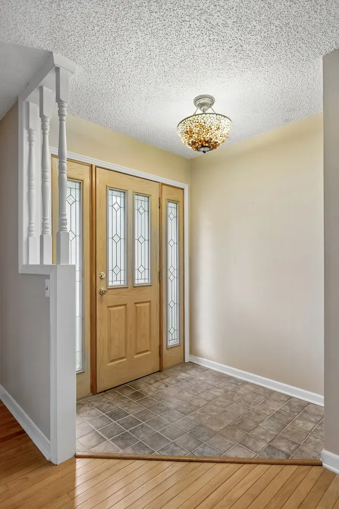 902 W Cynthia Trail Goodlettsville TN 37072