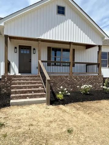 6518 Carter Road Westmoreland TN 37186