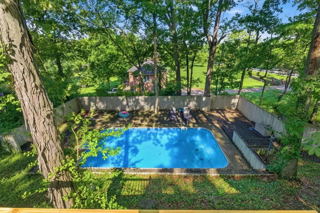 657 Sneed Road, W Franklin TN 37069
