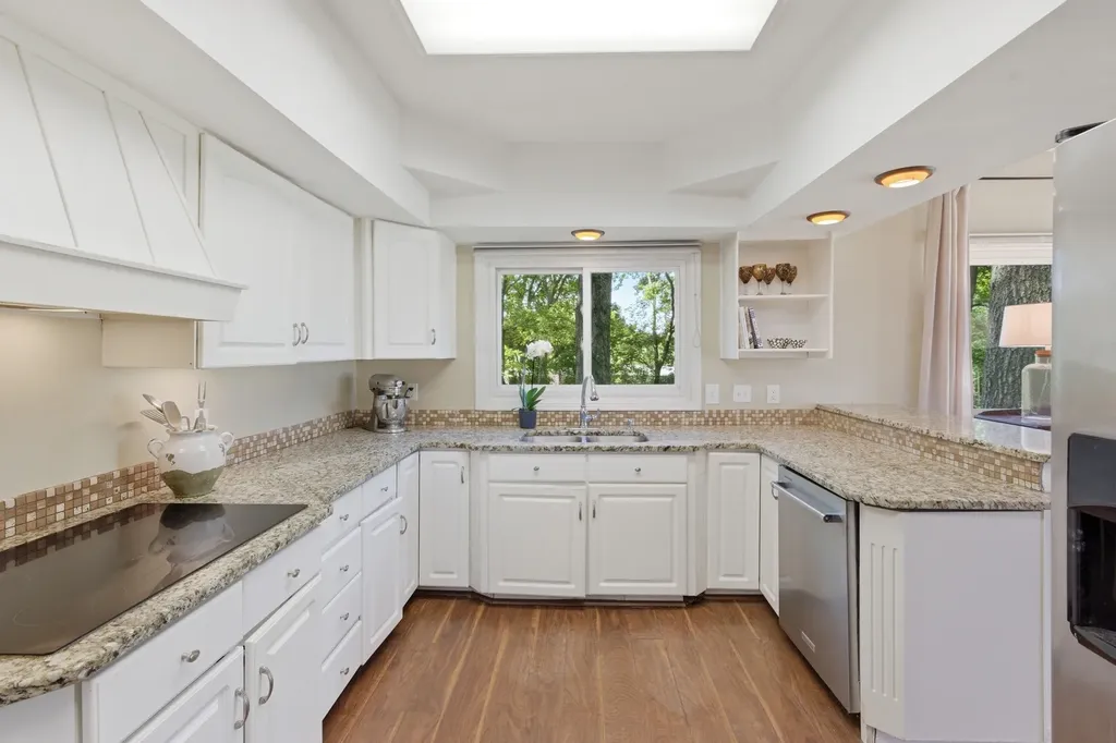 657 Sneed Road, W Franklin TN 37069