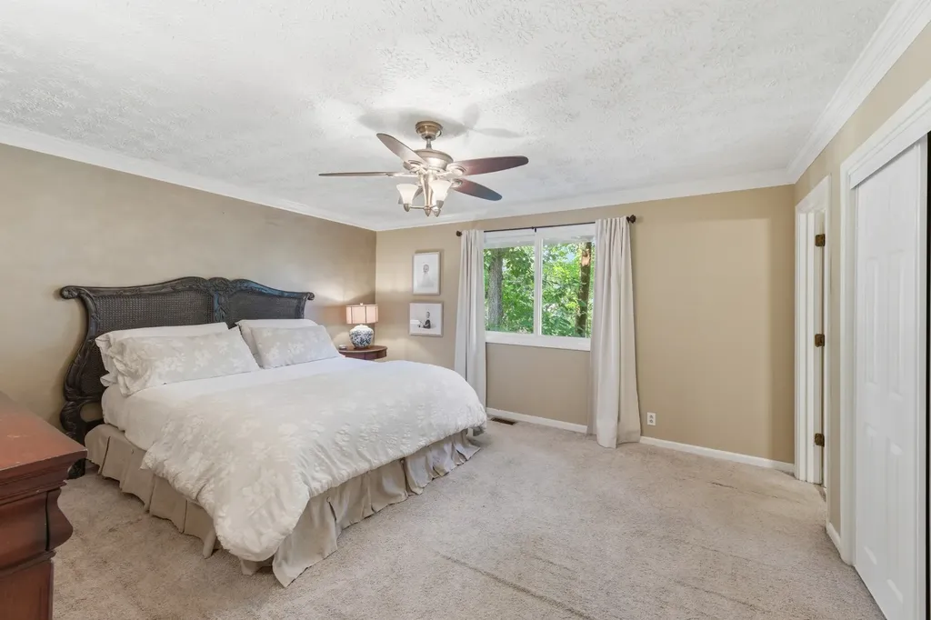 657 Sneed Road, W Franklin TN 37069