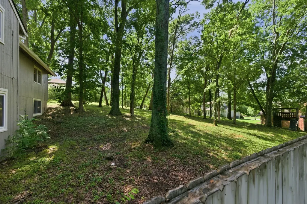 657 Sneed Road, W Franklin TN 37069