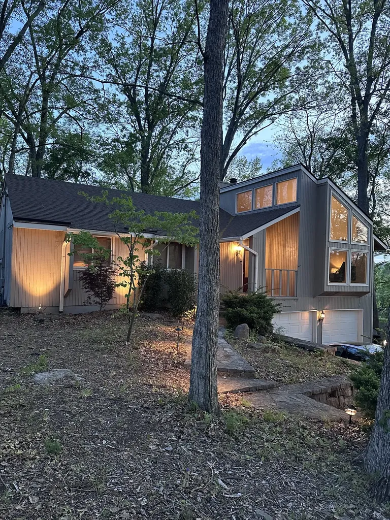 657 Sneed Road, W Franklin TN 37069