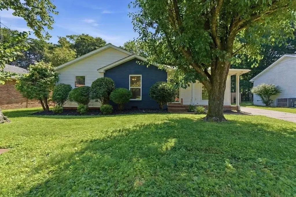 3056 Reelfoot Drive Nashville TN 37214