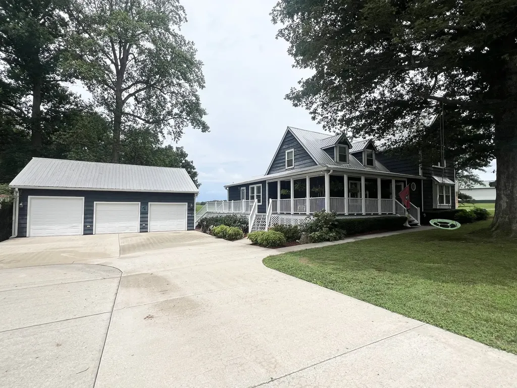 124 Amy Road Hillsboro TN 37342